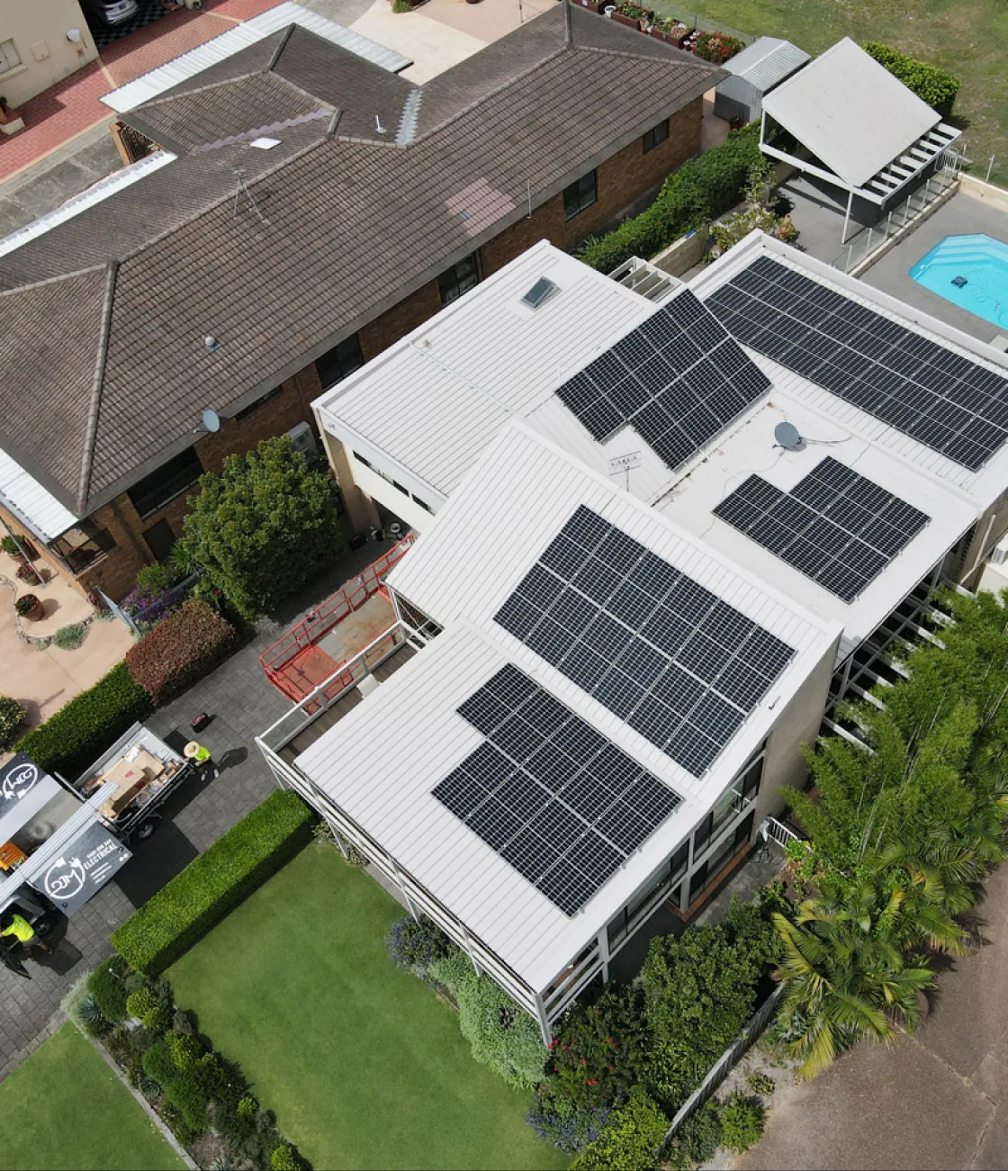 Comprehensive solar installation